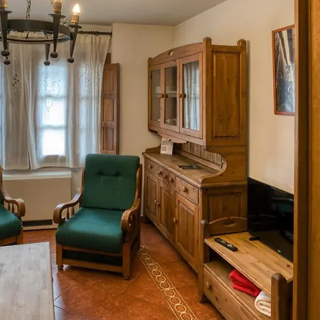 Anita La Alberca (Salamanca)